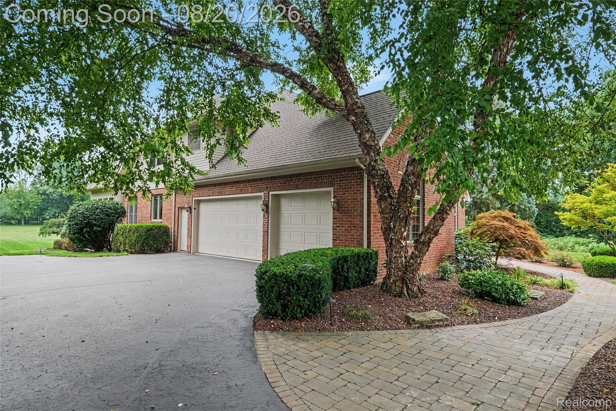 4678 Edinburgh Drive