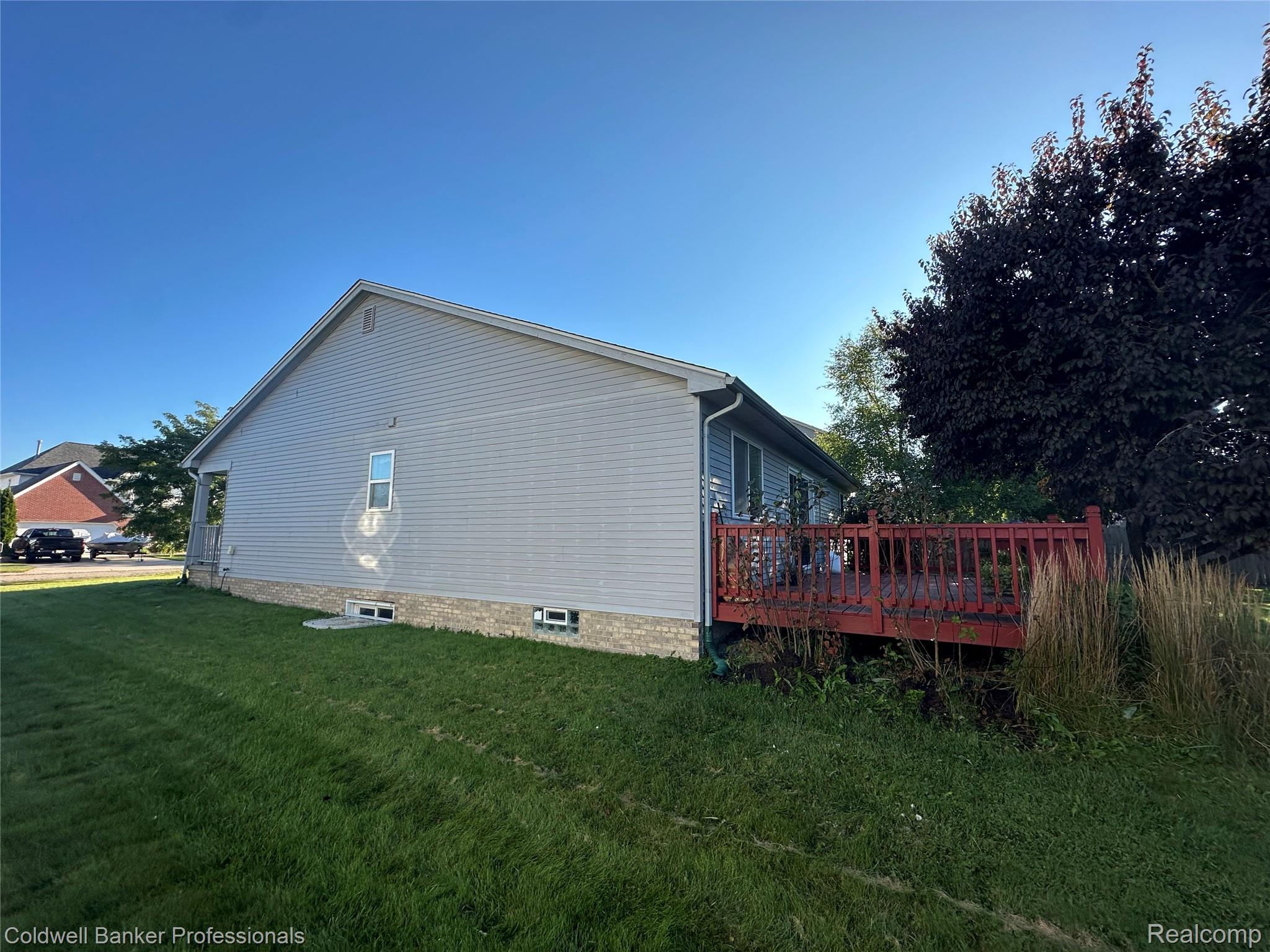 60 Old Carriage Lane