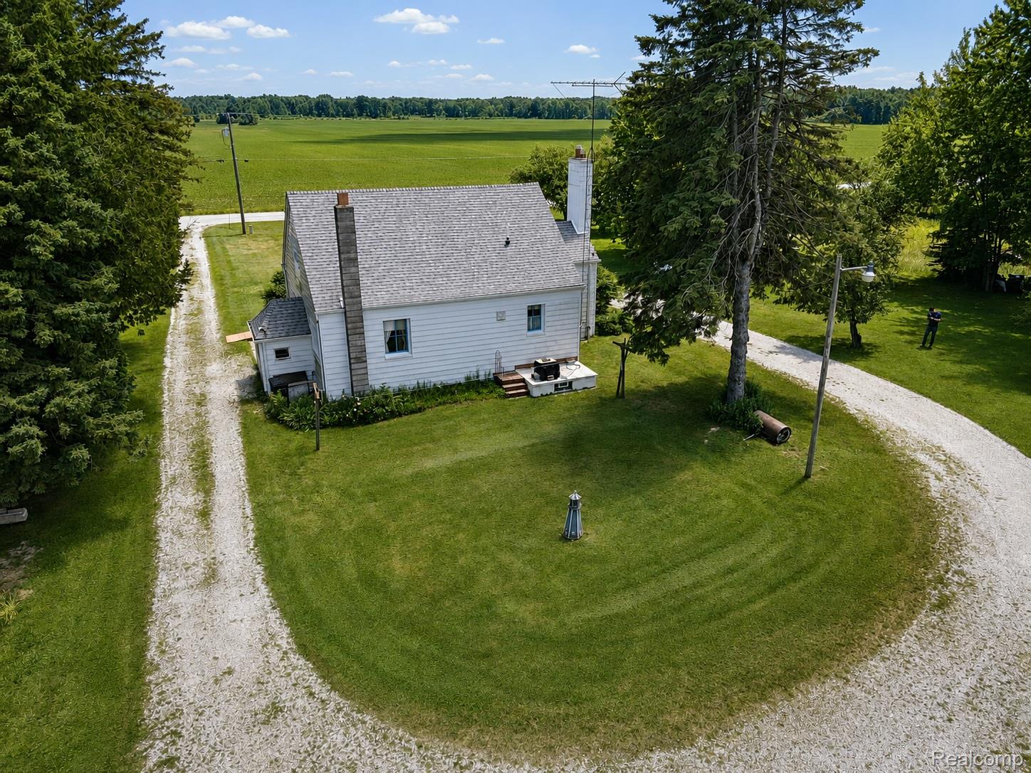 5893 Cribbins Road