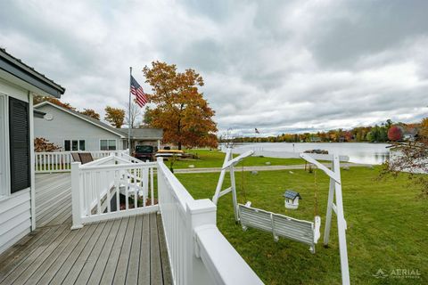 Tiny photo for 8483 Lakeview, Plainfield Township, MI 48739 (MLS # 77080066173)