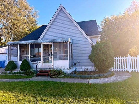 26735 ANNAPOLIS ST, DEARBORN HEIGHTS, MI 48125 - Image 6760c8d3d30b4c8fb4c136084dcac21a/4009967749