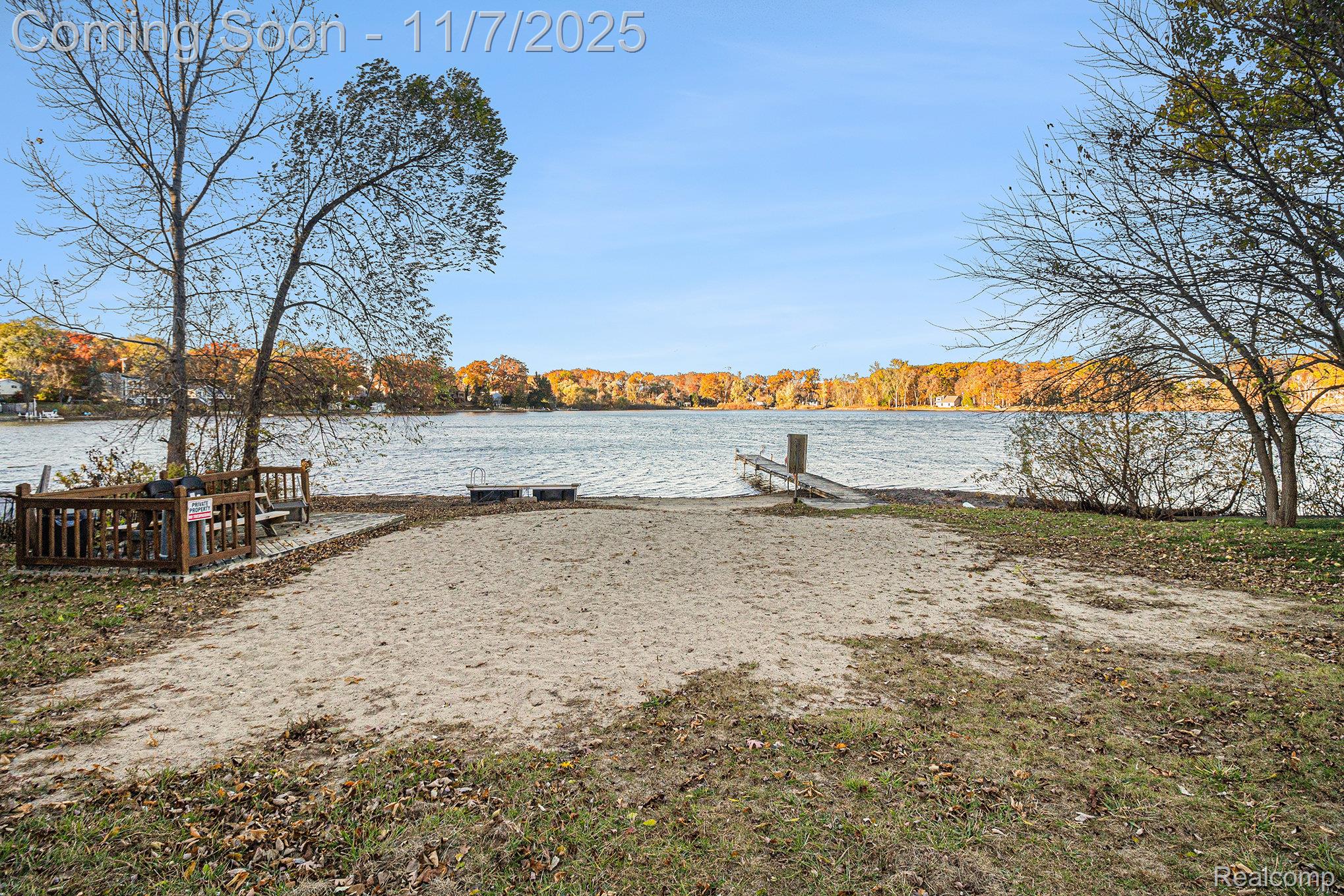 Milford Charter Township, Michigan 48380, United States, 2 Bedrooms Bedrooms, ,2 BathroomsBathrooms,Residential,Coming Soon,238924