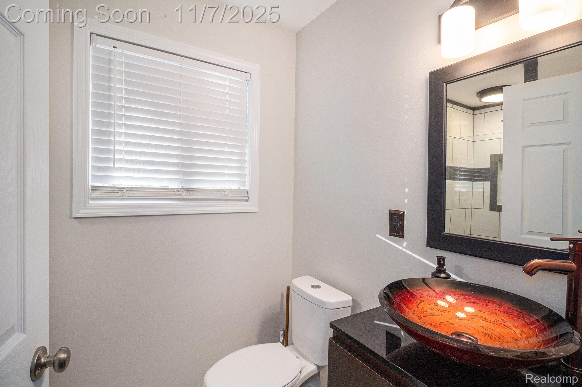 Milford Charter Township, Michigan 48380, United States, 2 Bedrooms Bedrooms, ,2 BathroomsBathrooms,Residential,Coming Soon,238924