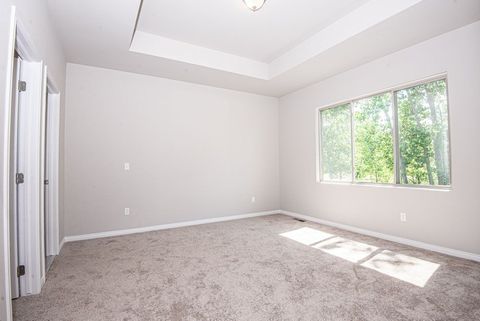A home in LapeerCity_Lapeer