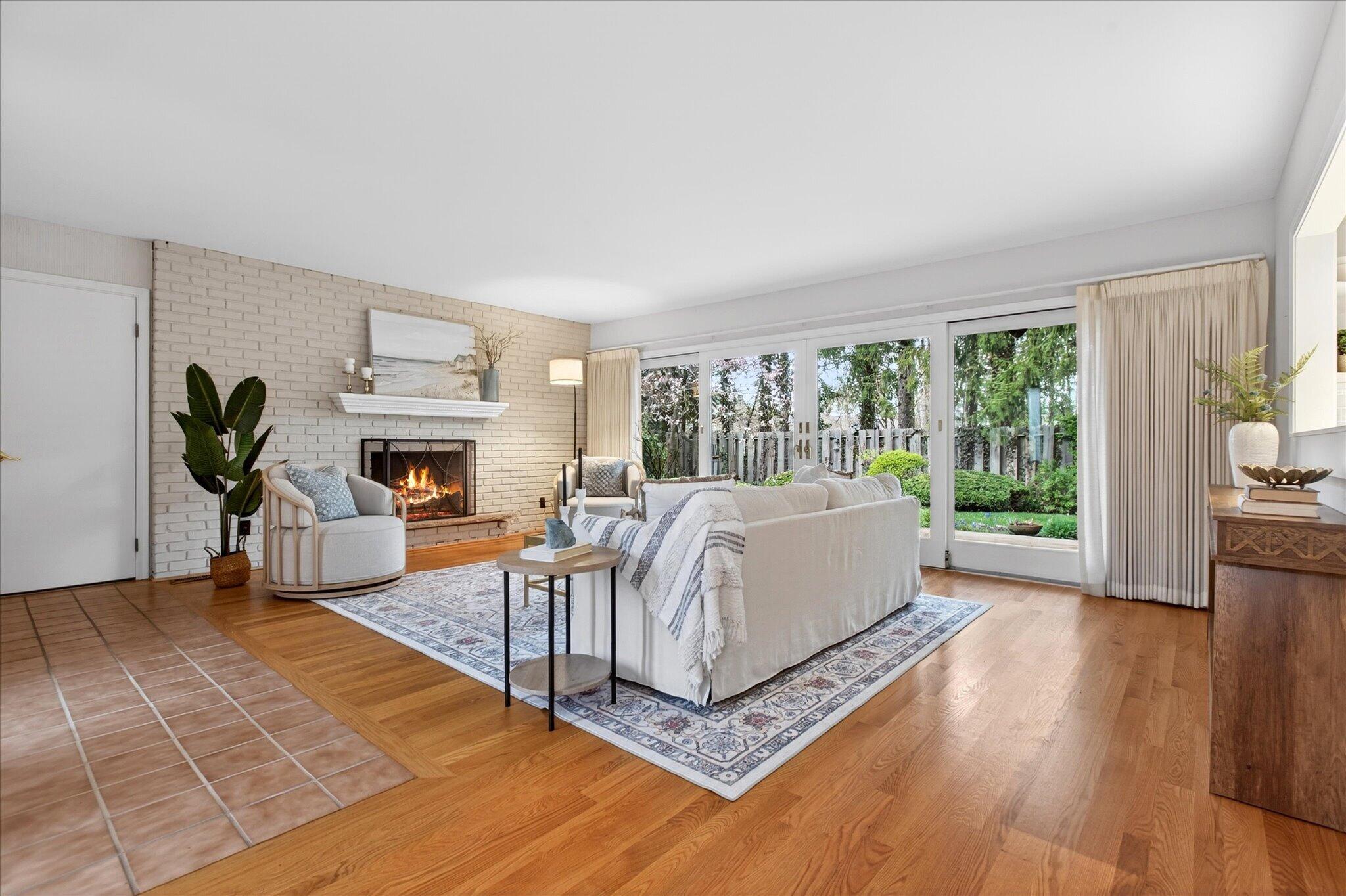 2727 S Lakeshore Drive A2