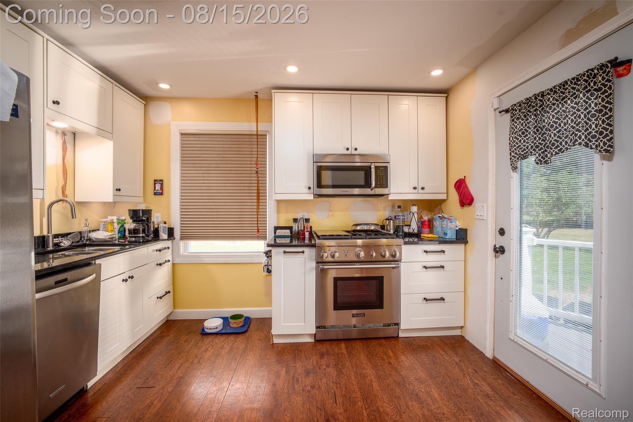 20320 Shadyside Street