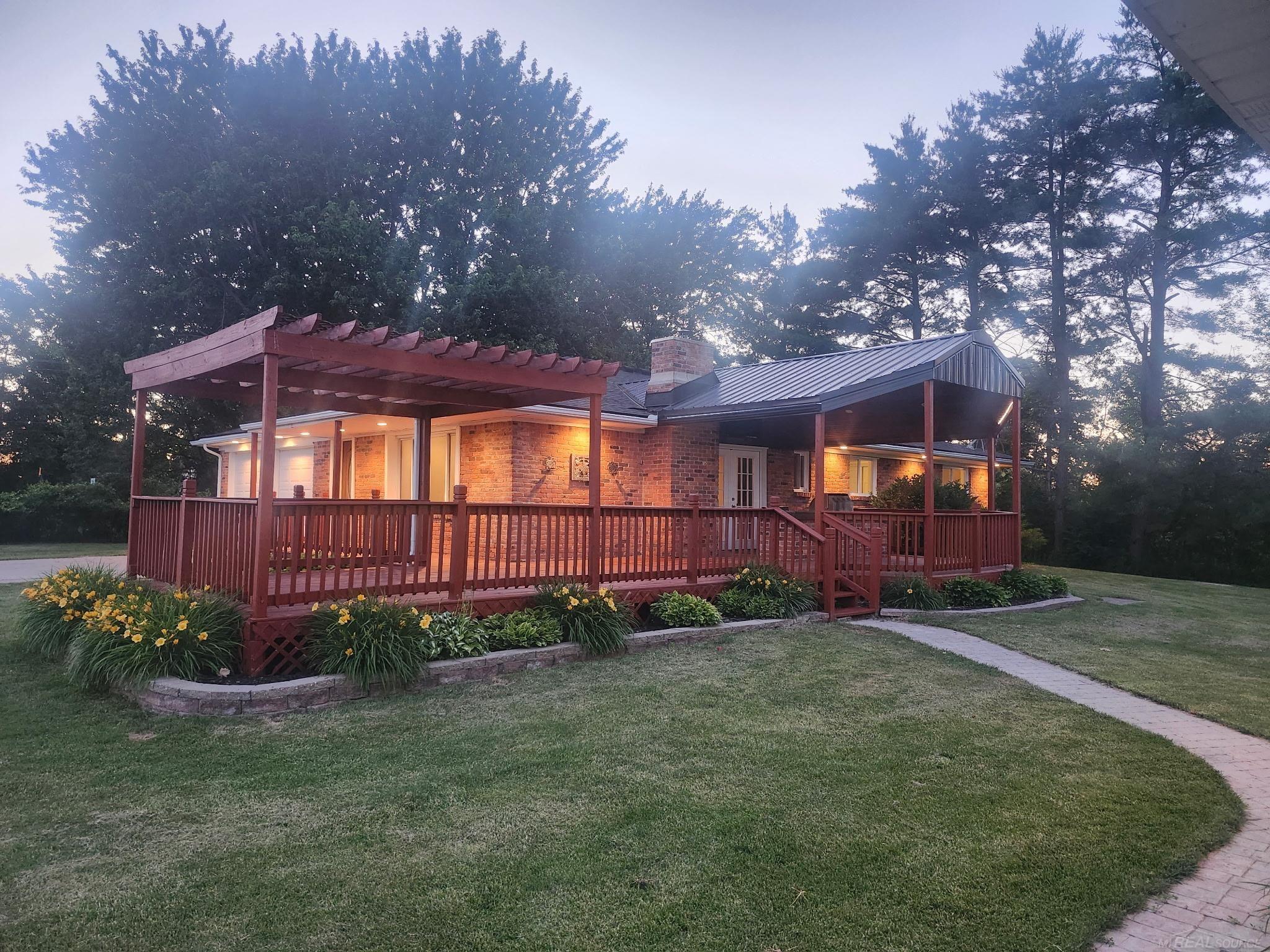 1120 Capac Road