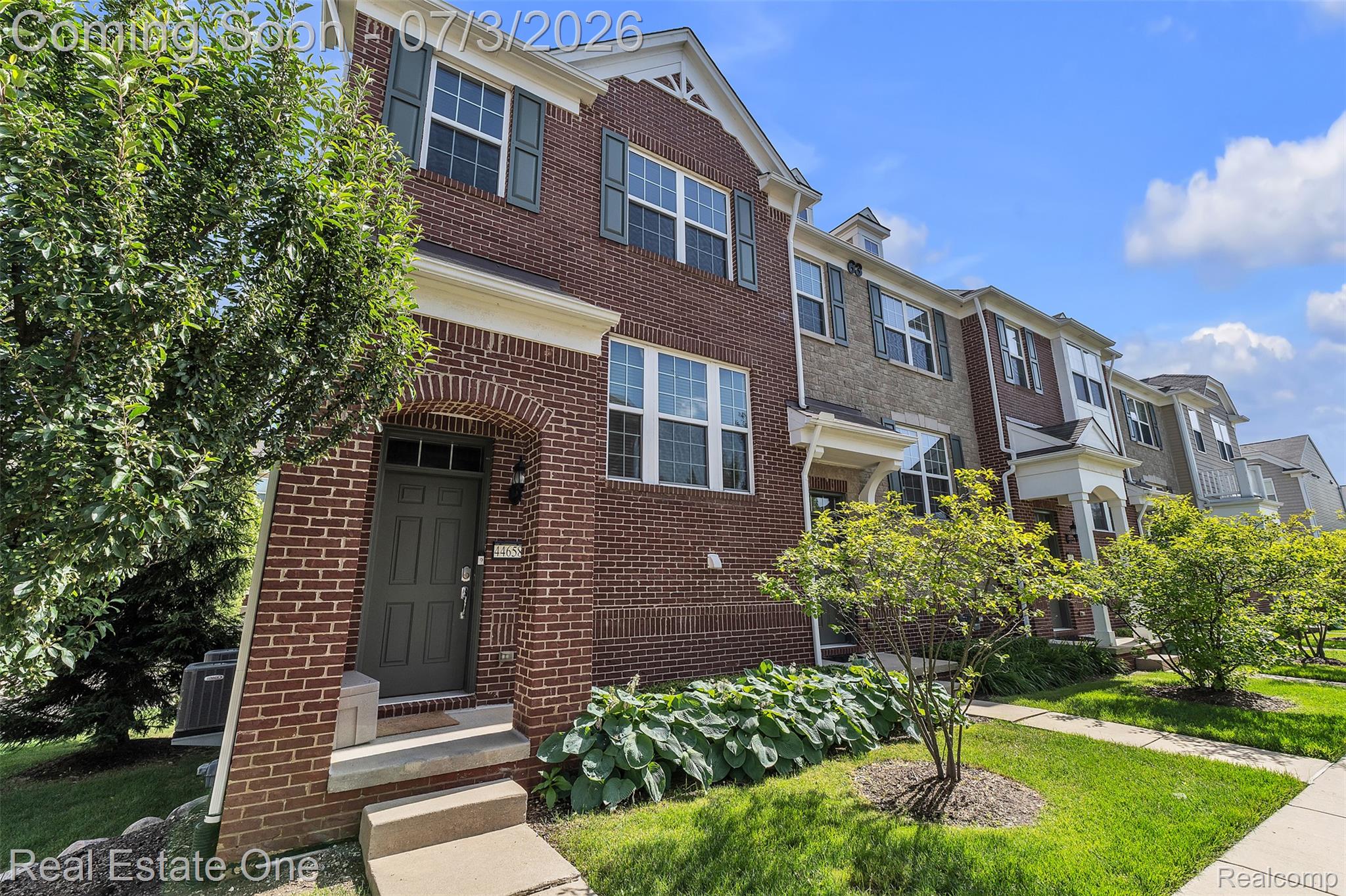 44656 Ellery Lane