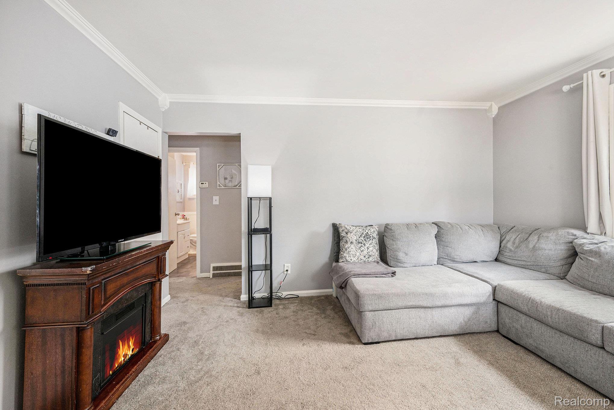 25224 Send Street
