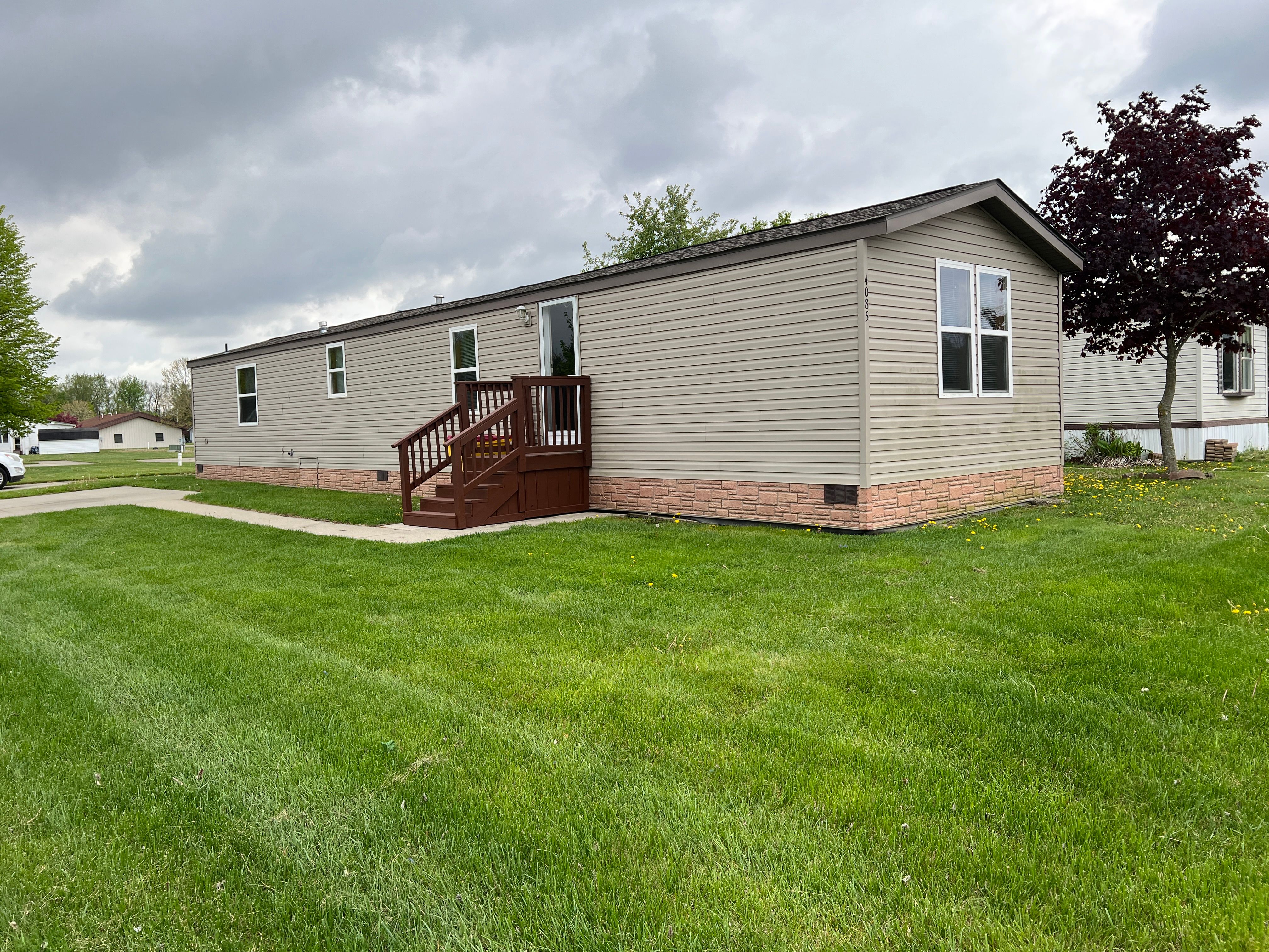 Listing image 1
