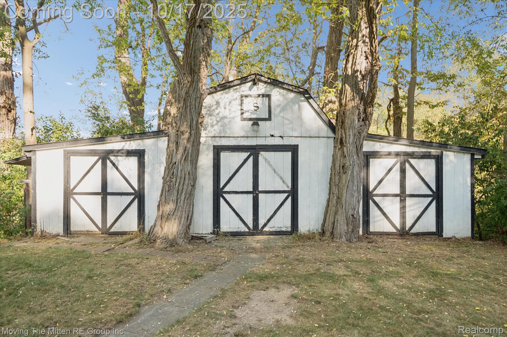 50710 W Huron River Drive