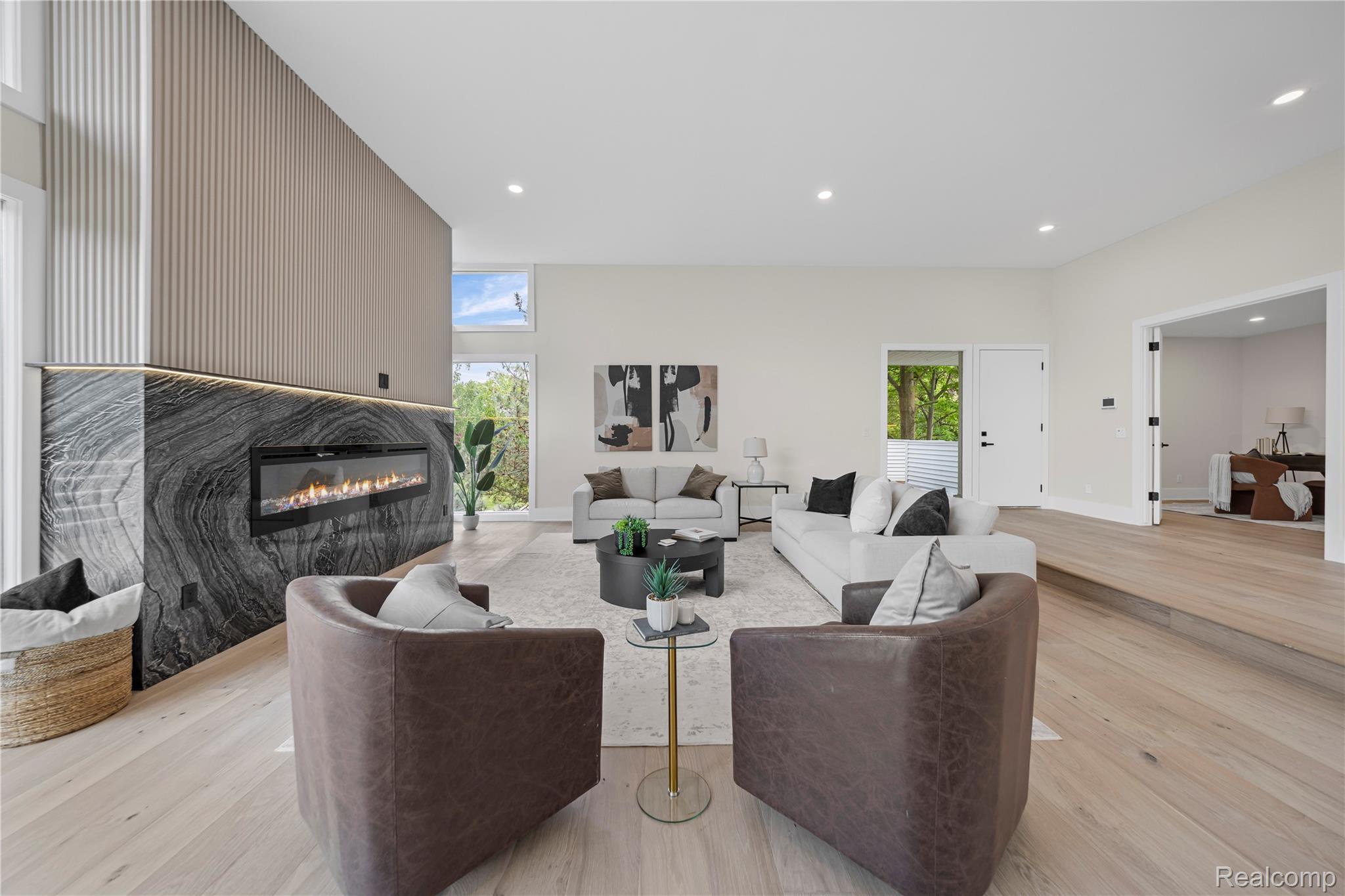 1752 Alexander Drive
