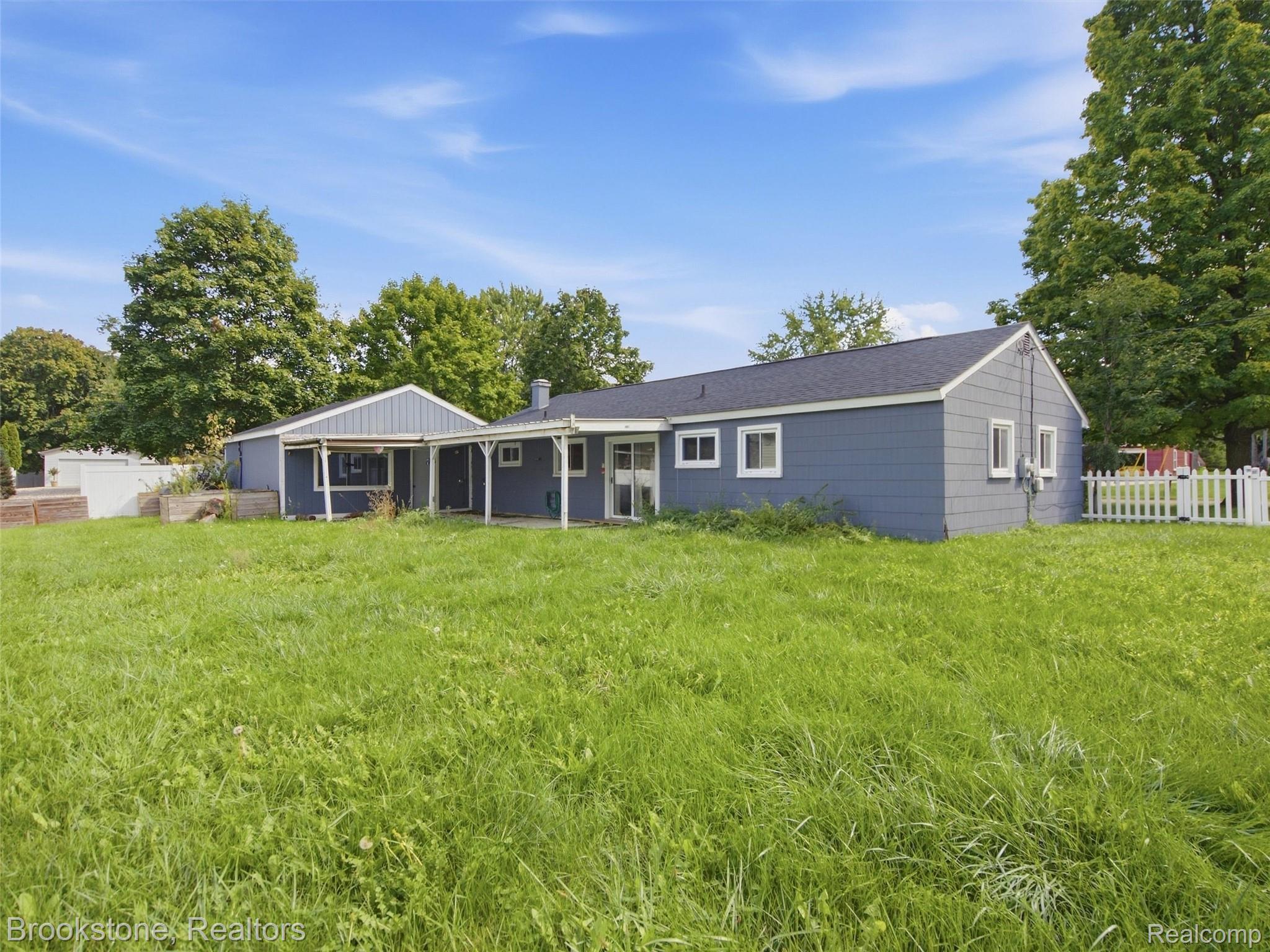 1926 Swaranne Drive