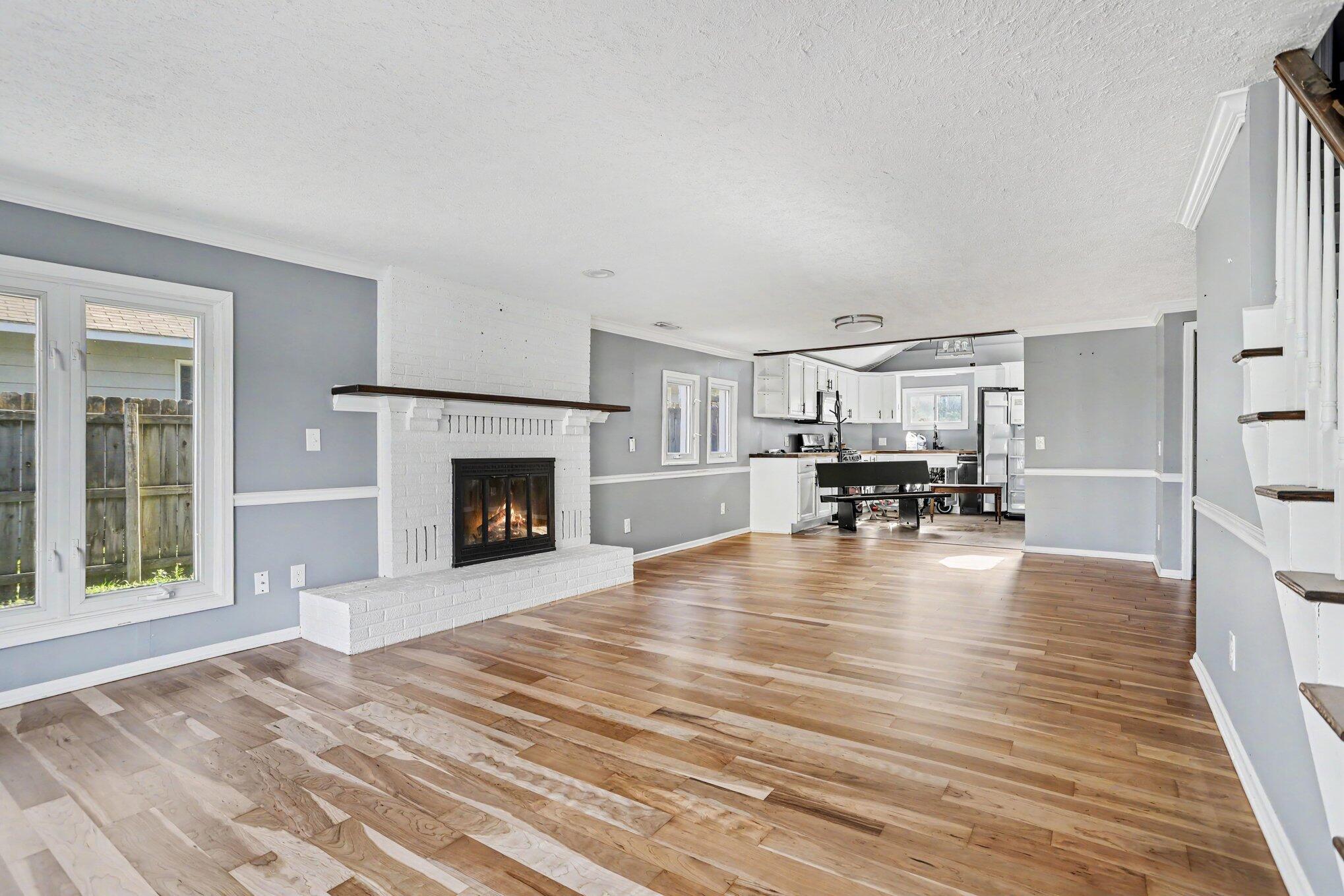 1372 Burlington Drive