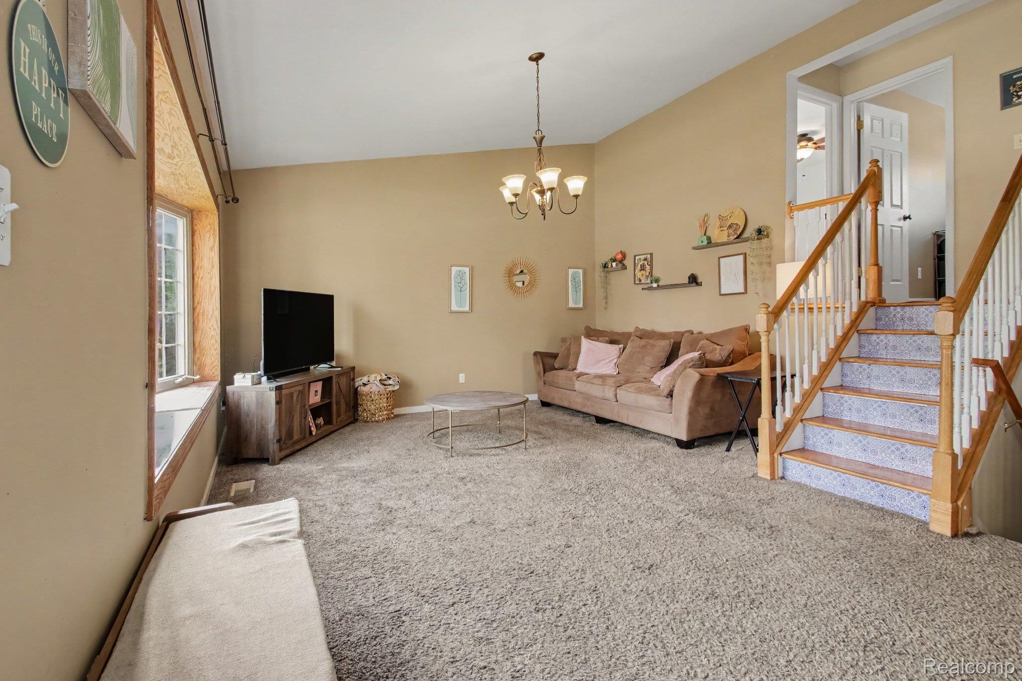 32234 Sandra Lane