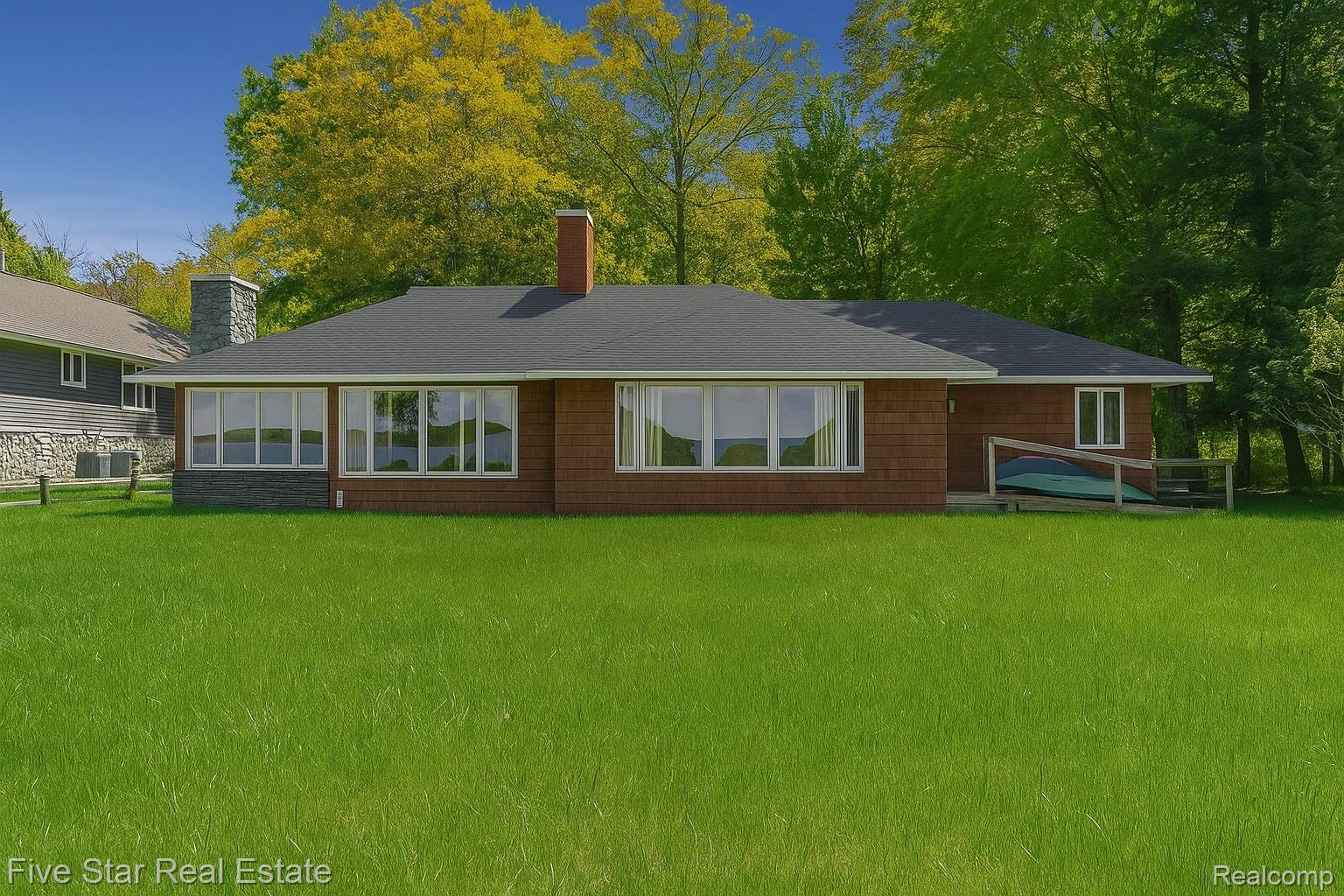 3162 Crescent Beach Road