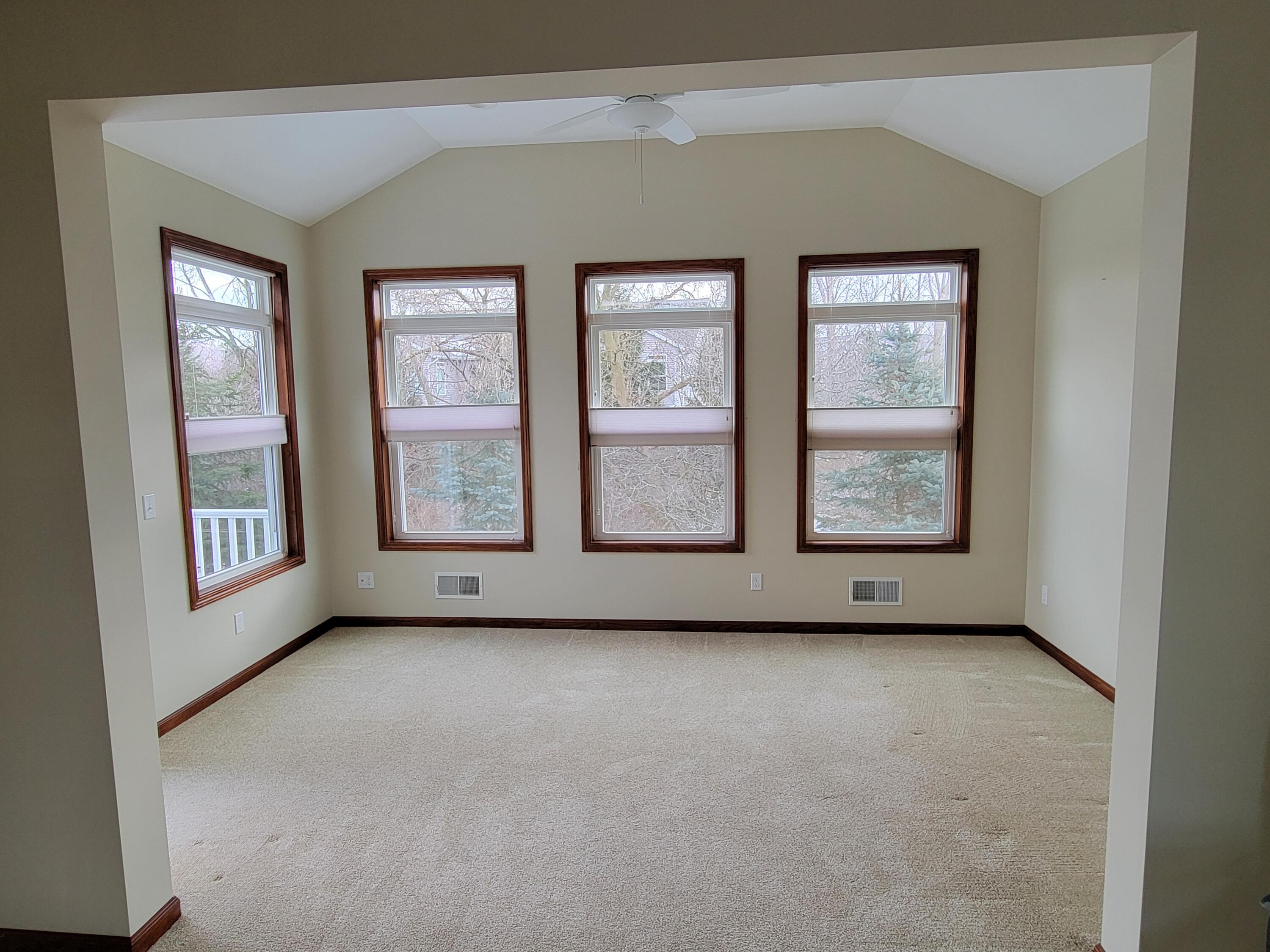 8105 Amber Crest Drive SW