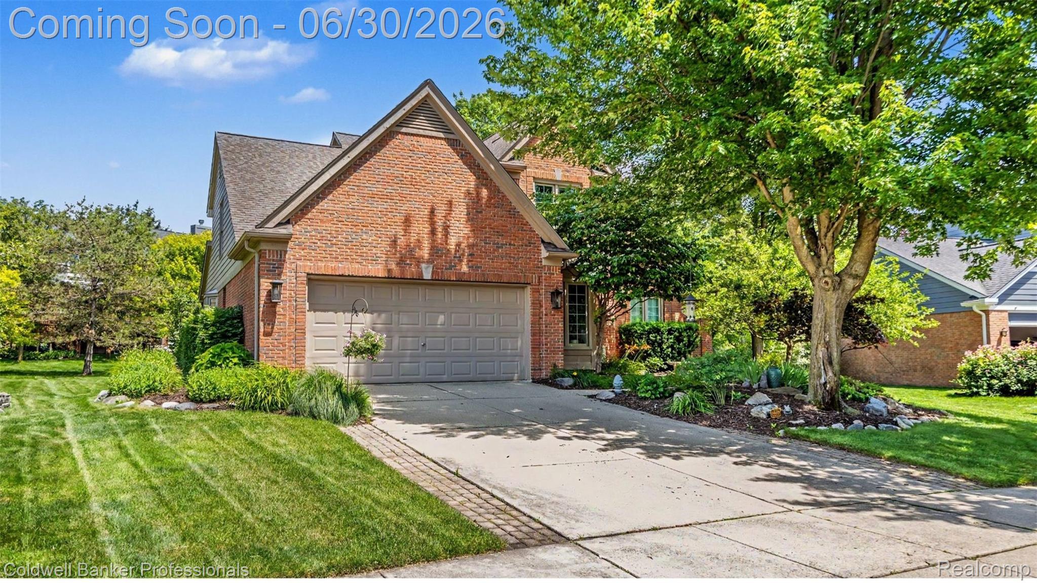 1085 Bloomview Circle