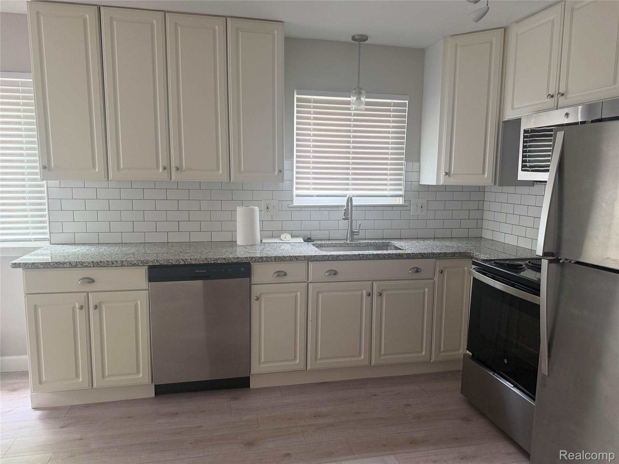 934 Harvard Road