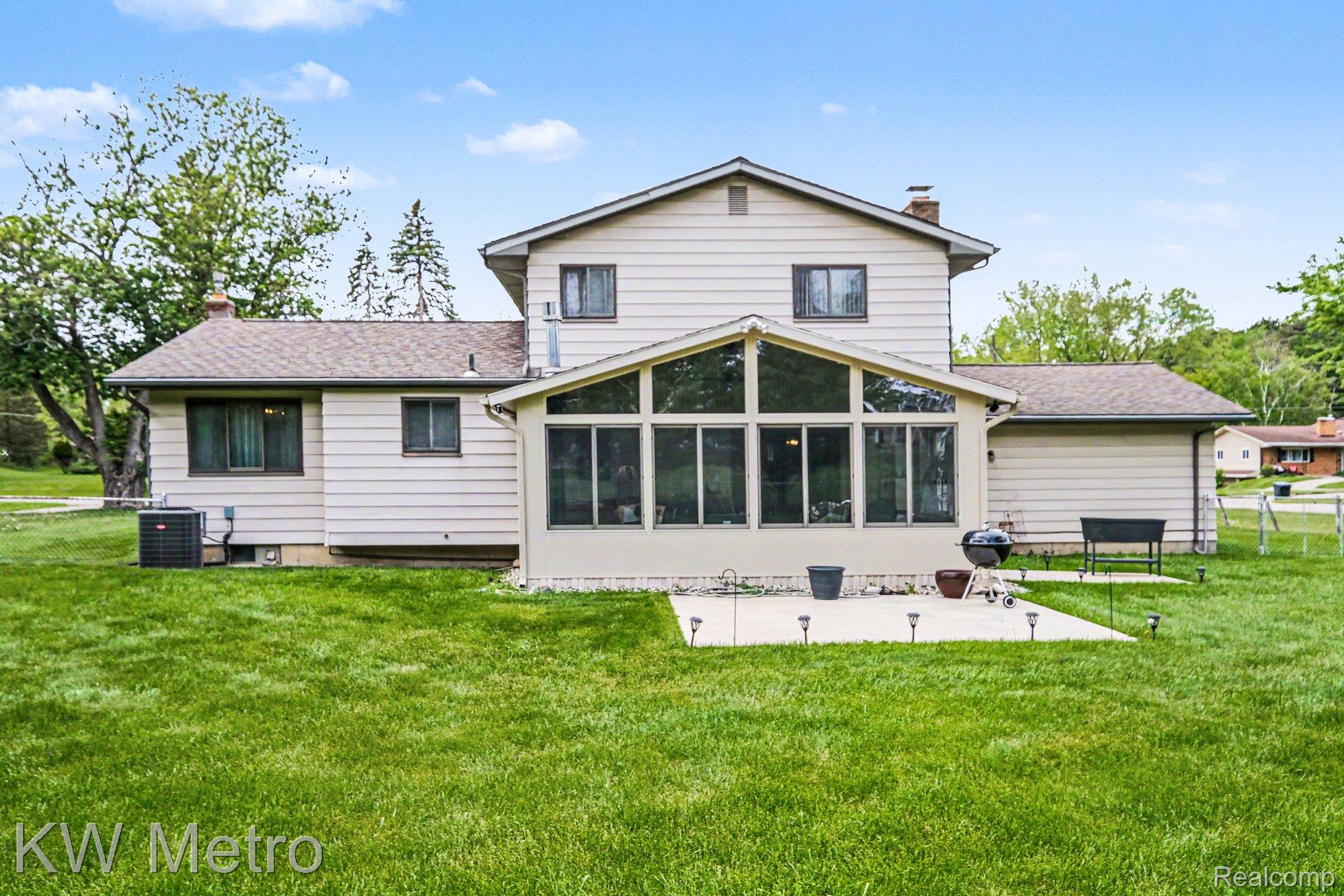 1148 Carter Drive