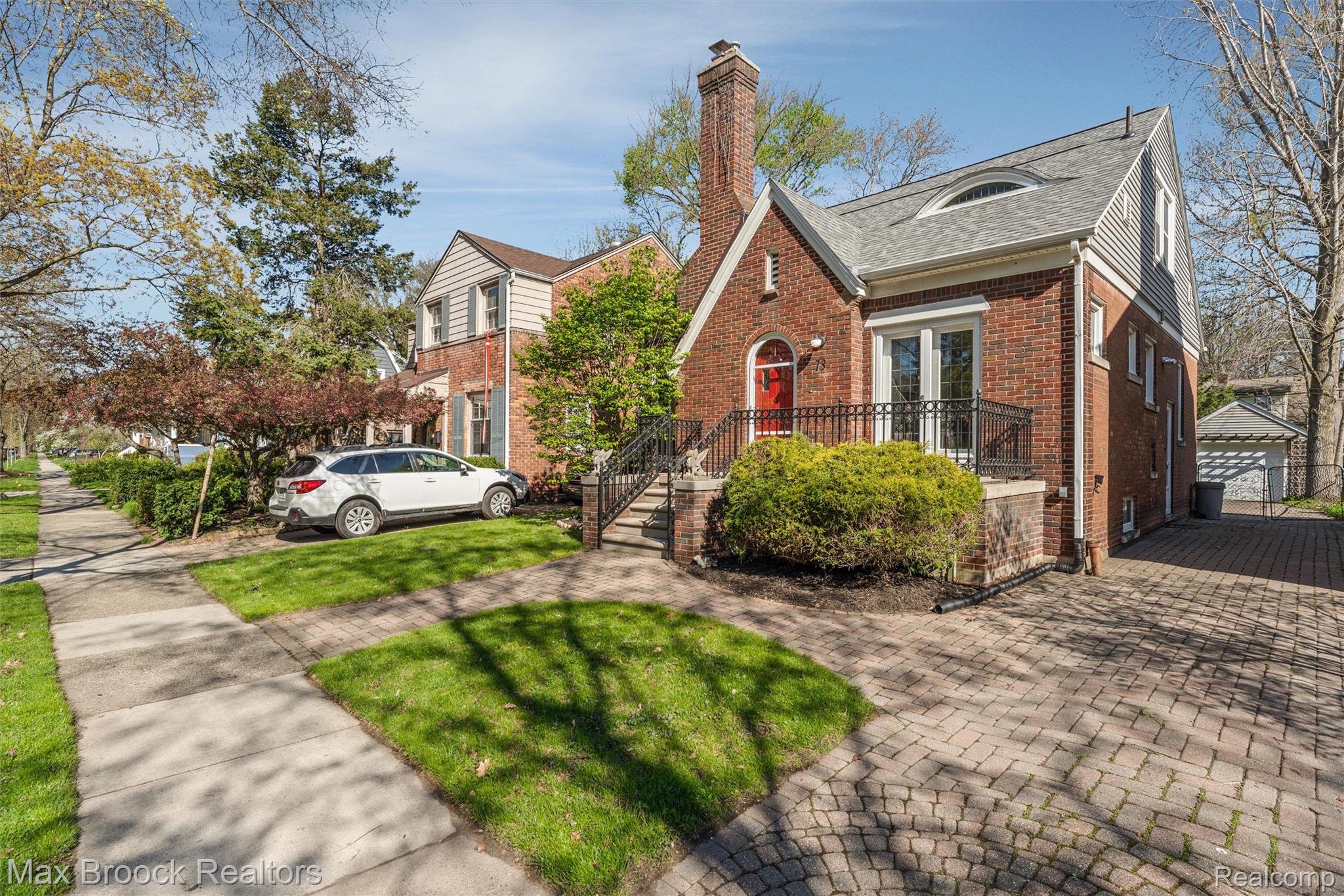 73 Amherst Road