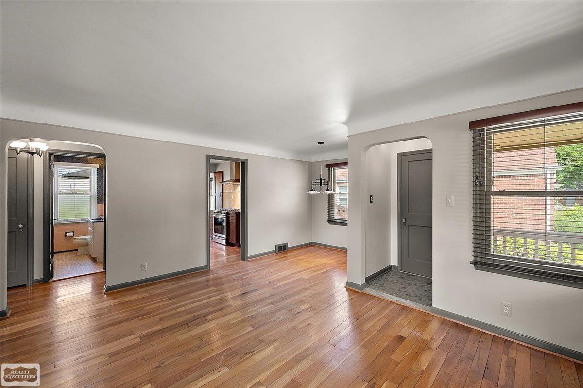 912 Cedar Hill Drive
