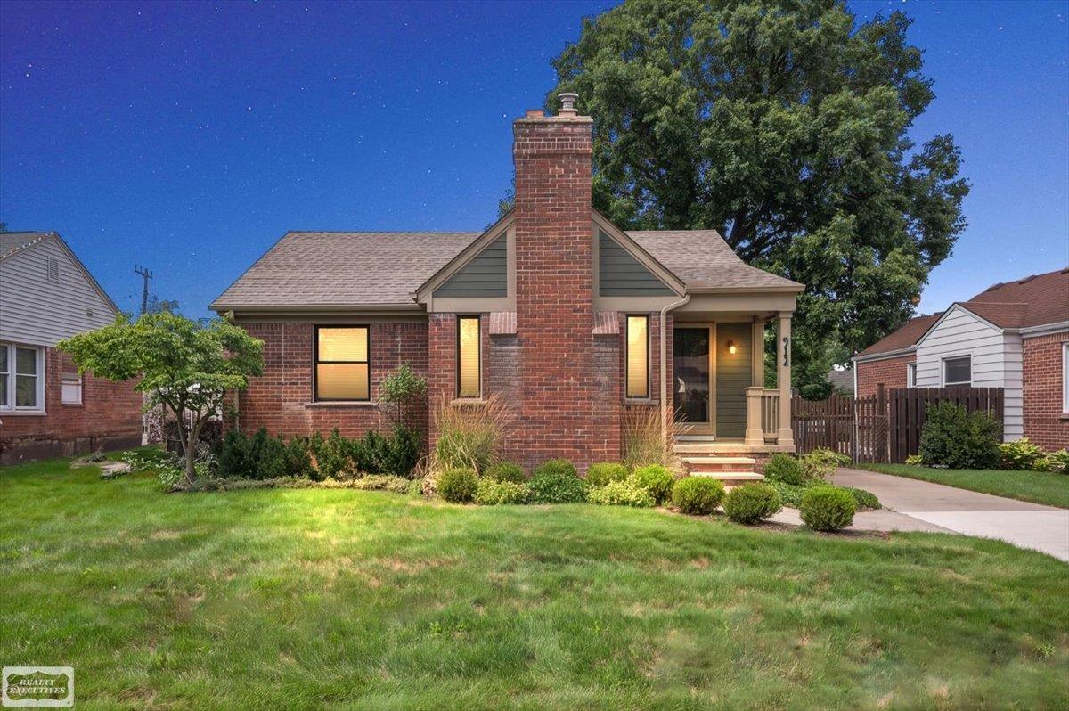 912 Cedar Hill Drive