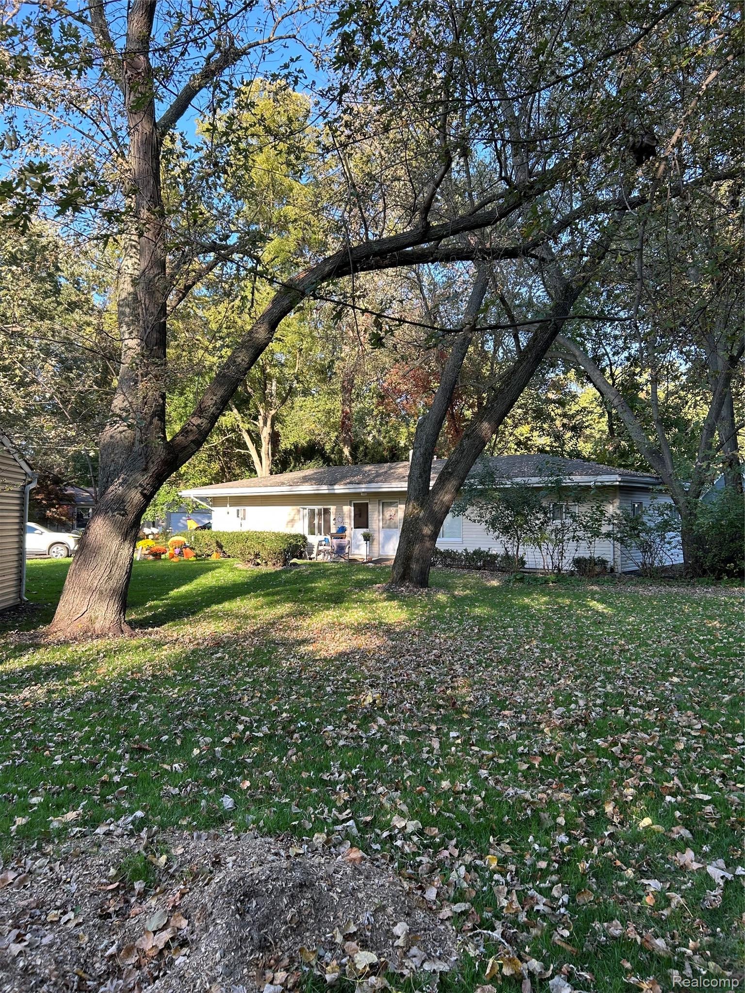 610 Cranbourne Street