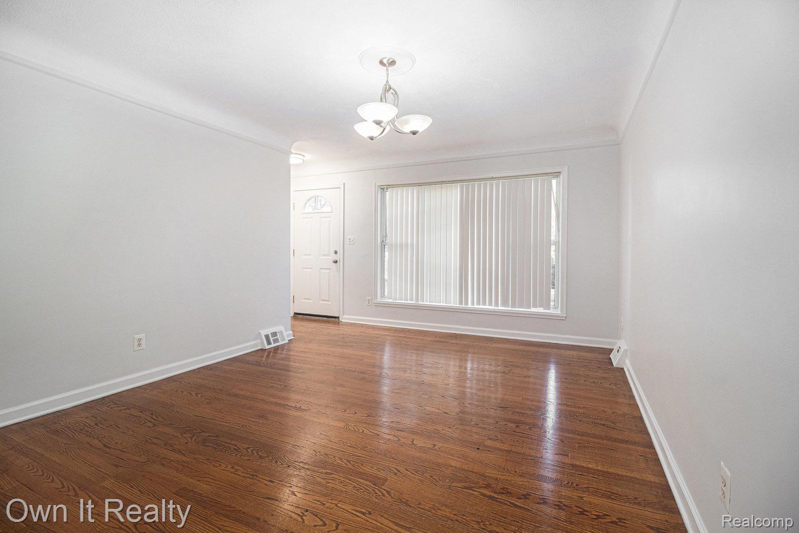 6062 Plainfield Street