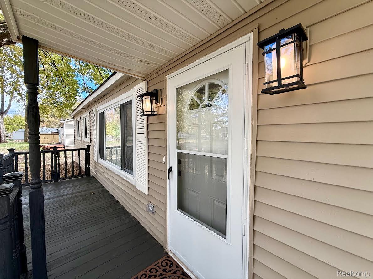 45949 Bontekos Avenue