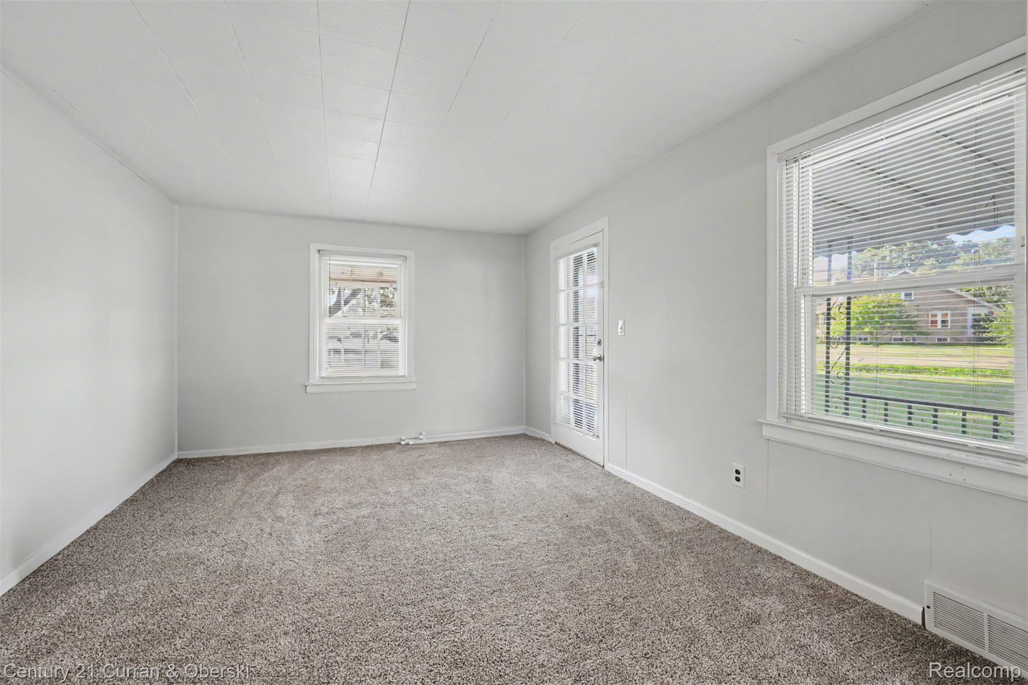 27194 W Huron River Drive