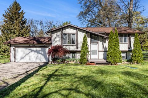 8760 COOLEY BEACH Drive White Lake Charter Township MI 48386