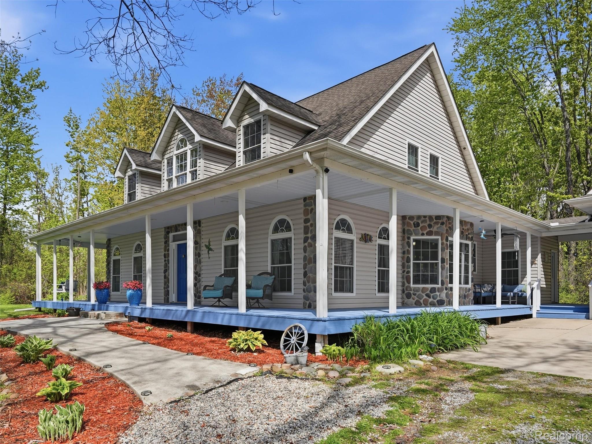5790 Roberts Road