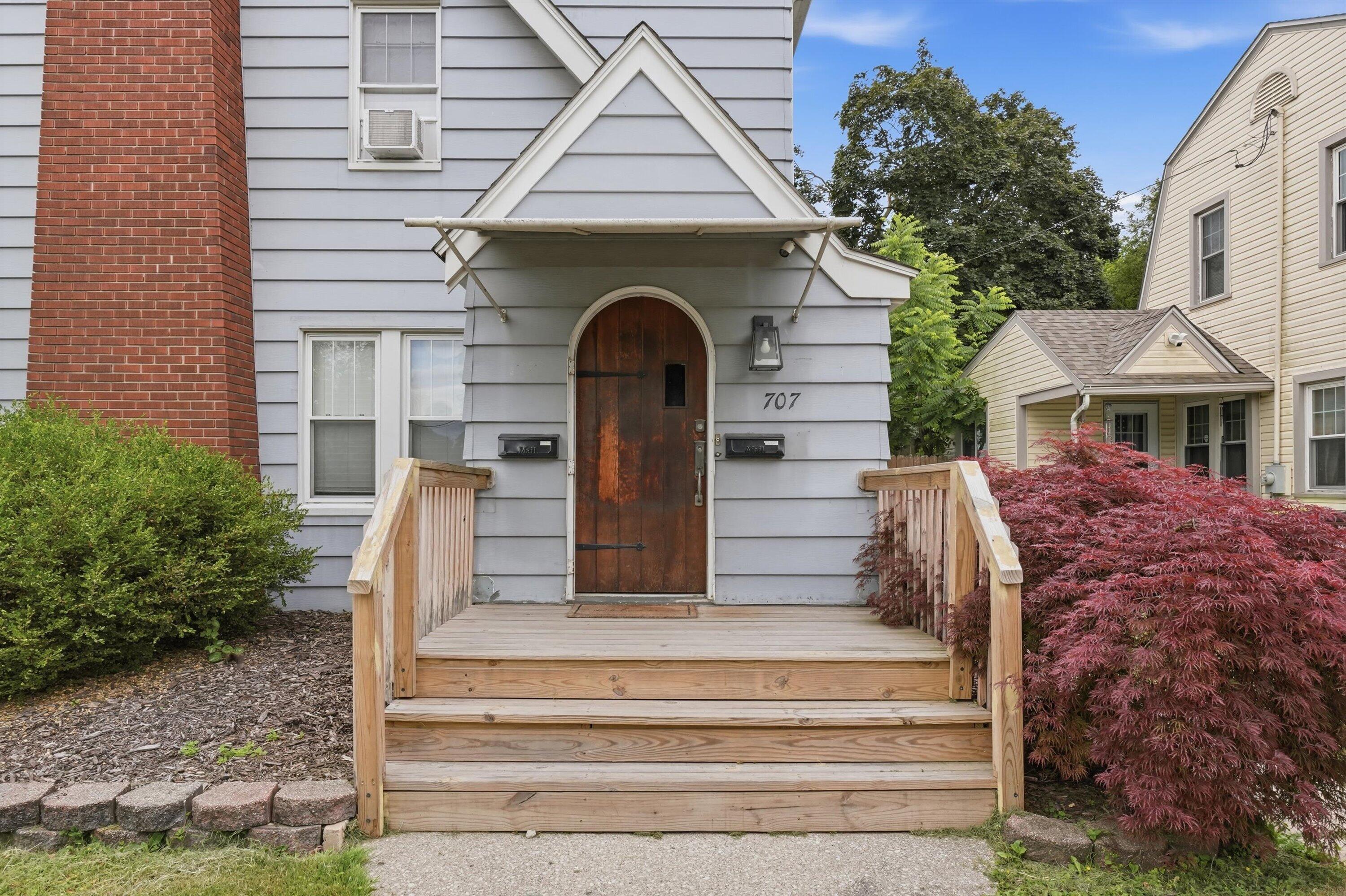 707 Harrison Street