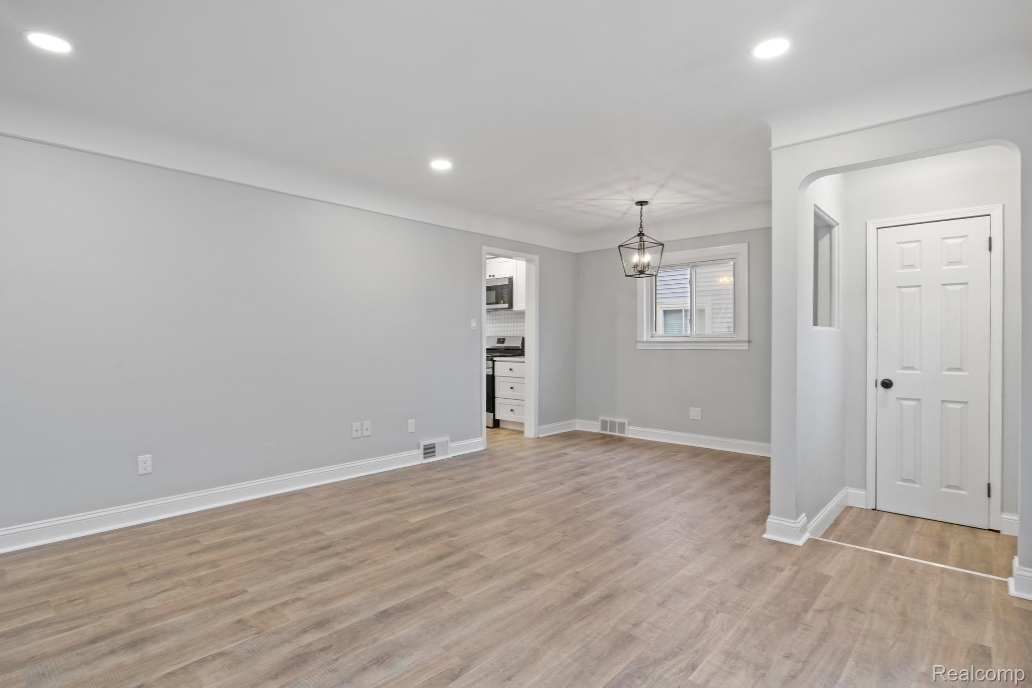 31304 Florence Street