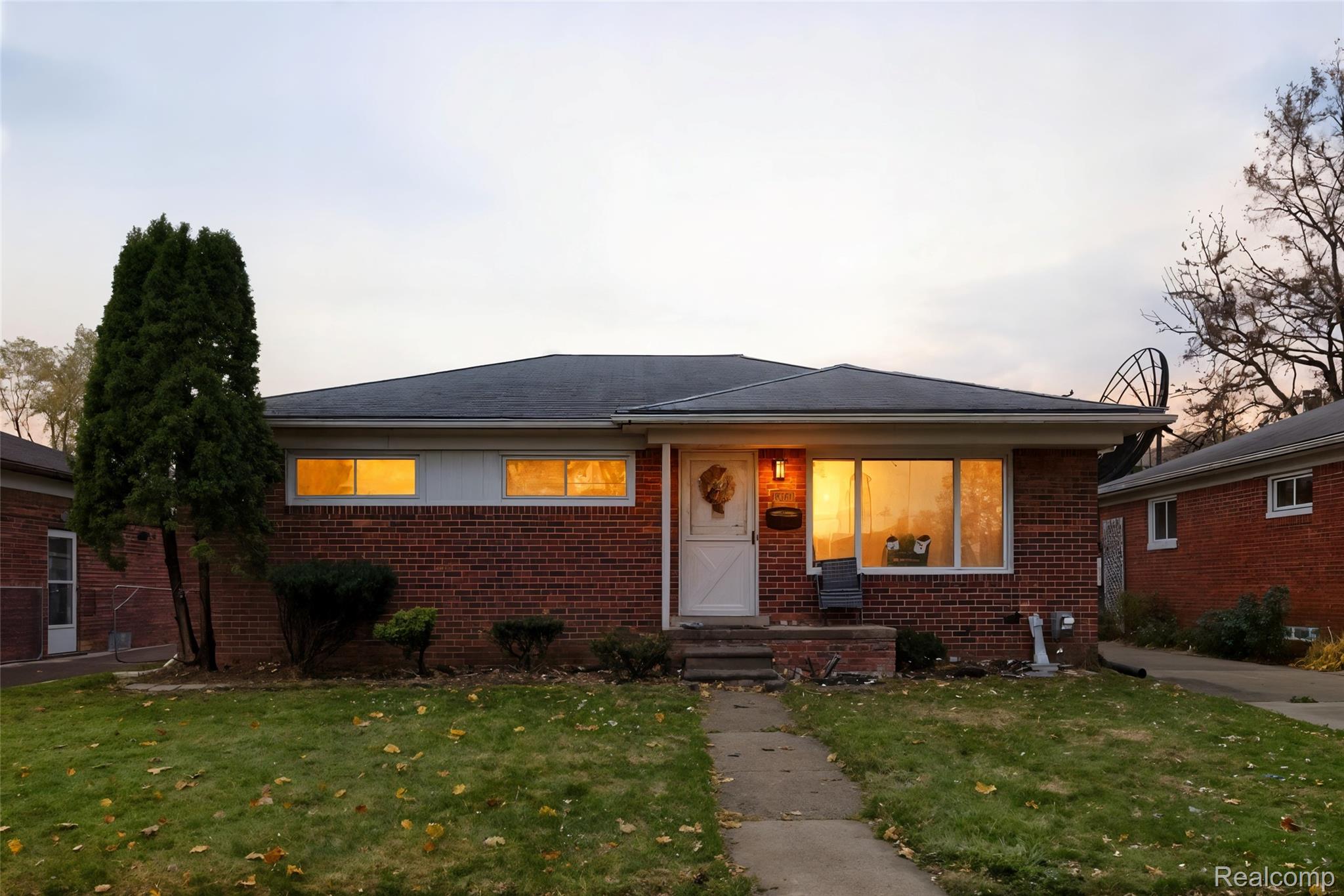 25275 Arlington Street