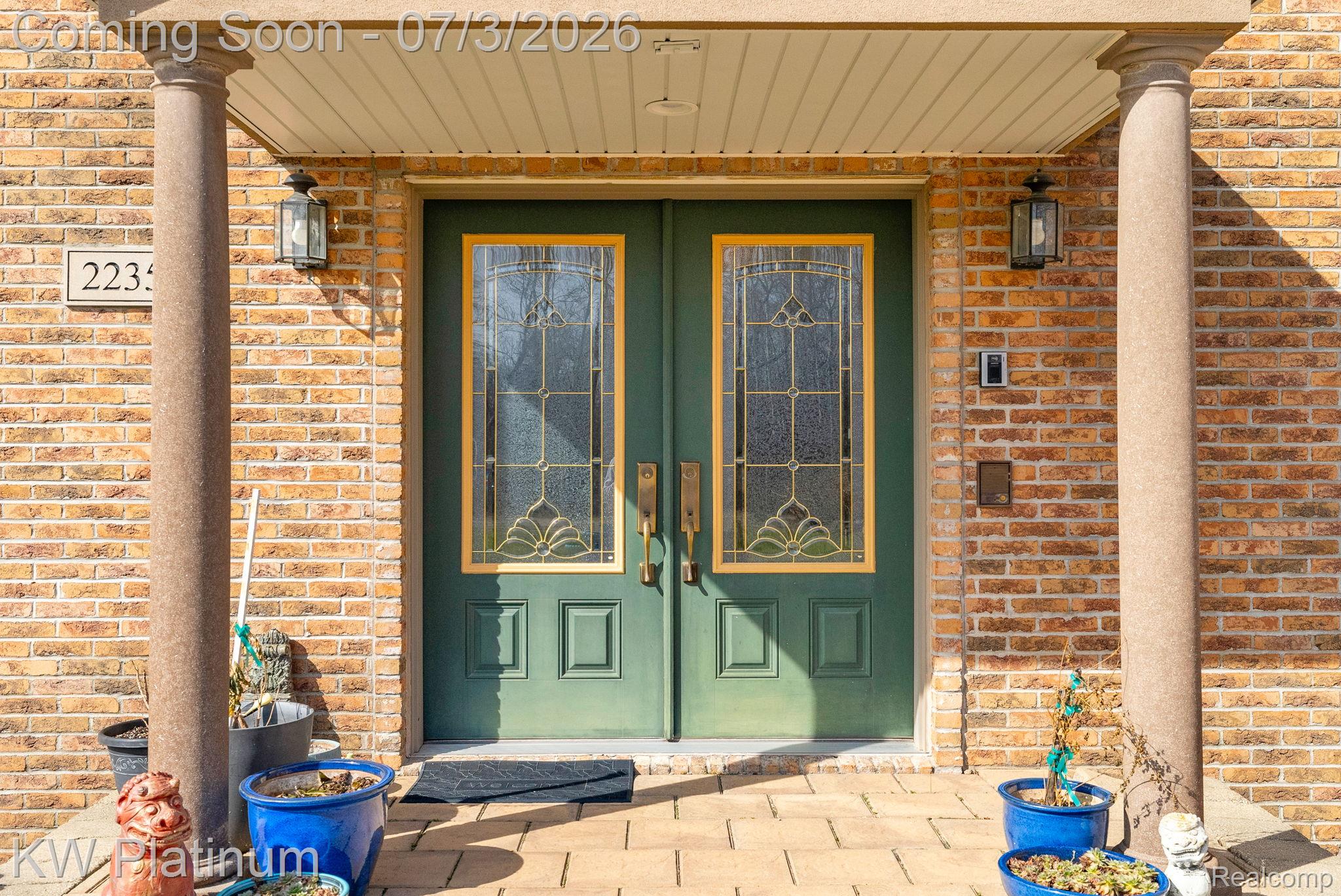 2235 S Lakeshore Road