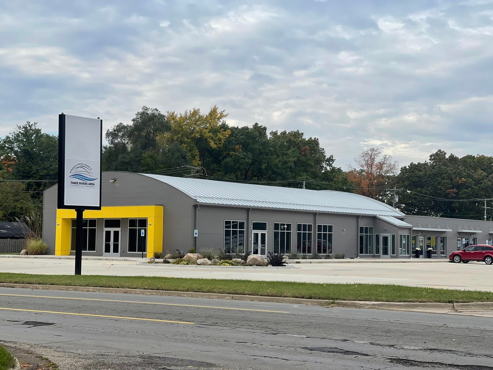 1100 N Main Street 1144