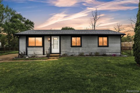 11 Faust Court Ann Arbor City MI 48108