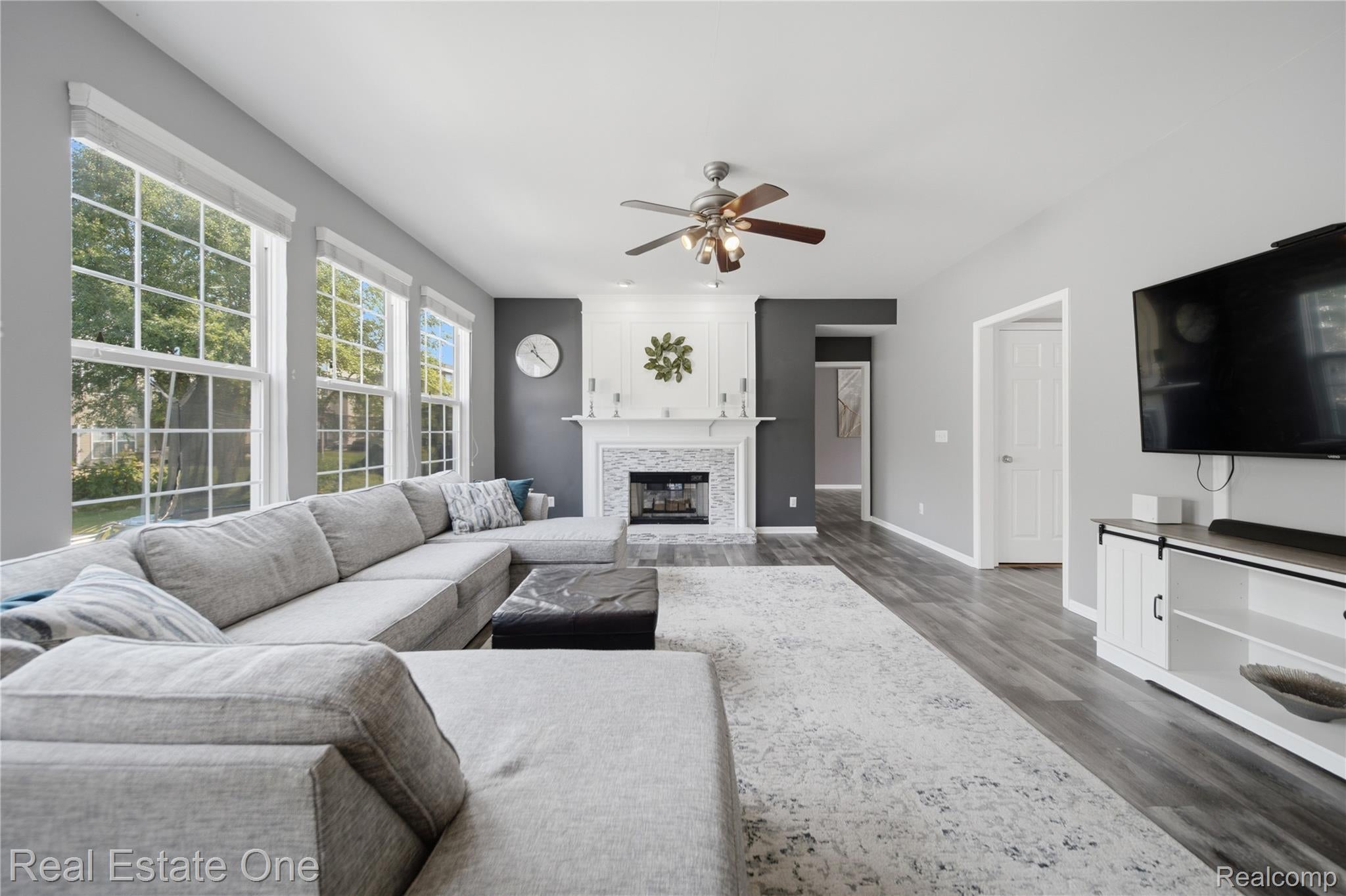 4095 Falmouth Lane