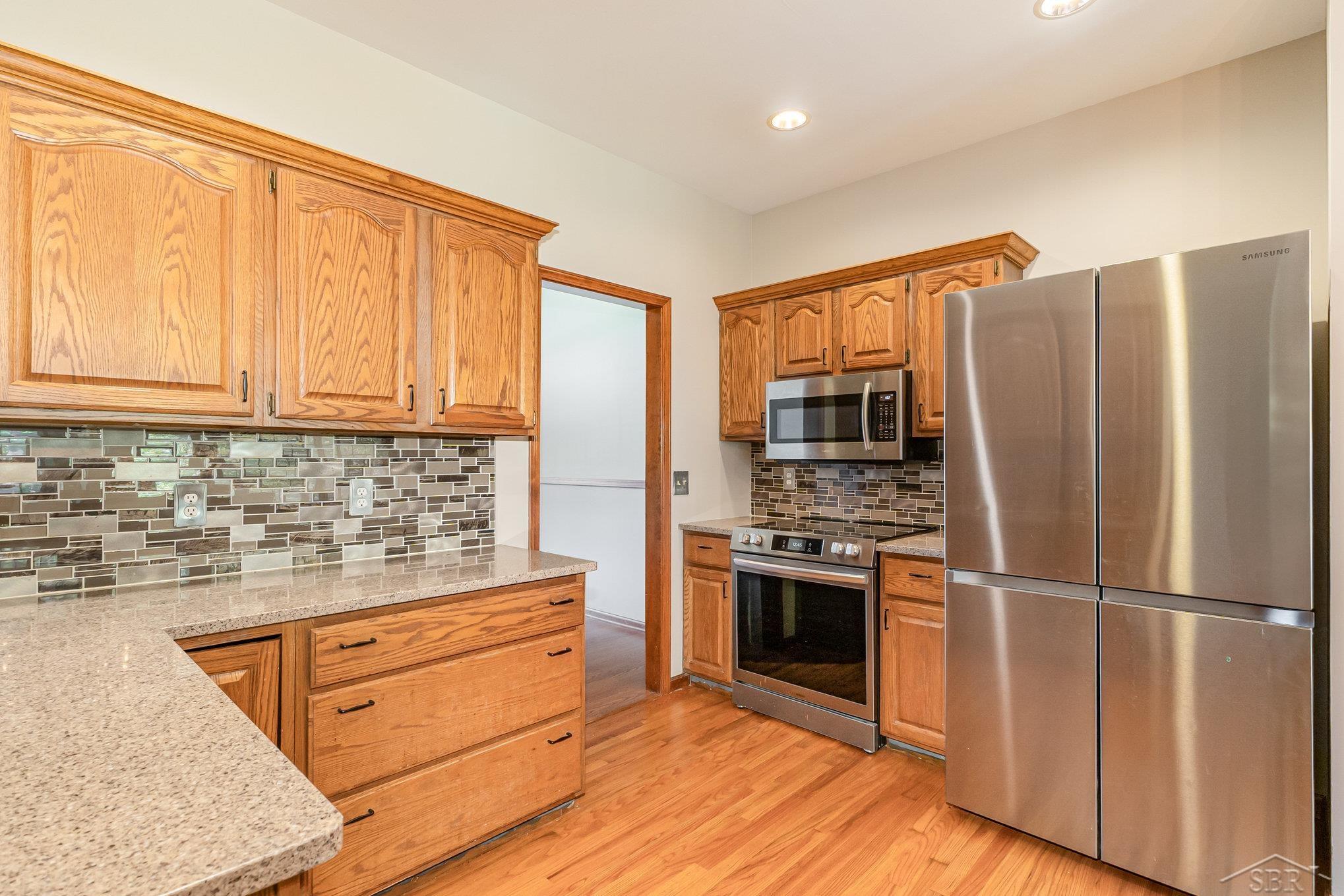 Saginaw Charter Township, Michigan 48603, United States, 4 Bedrooms Bedrooms, ,3 BathroomsBathrooms,Residential,Active,235275