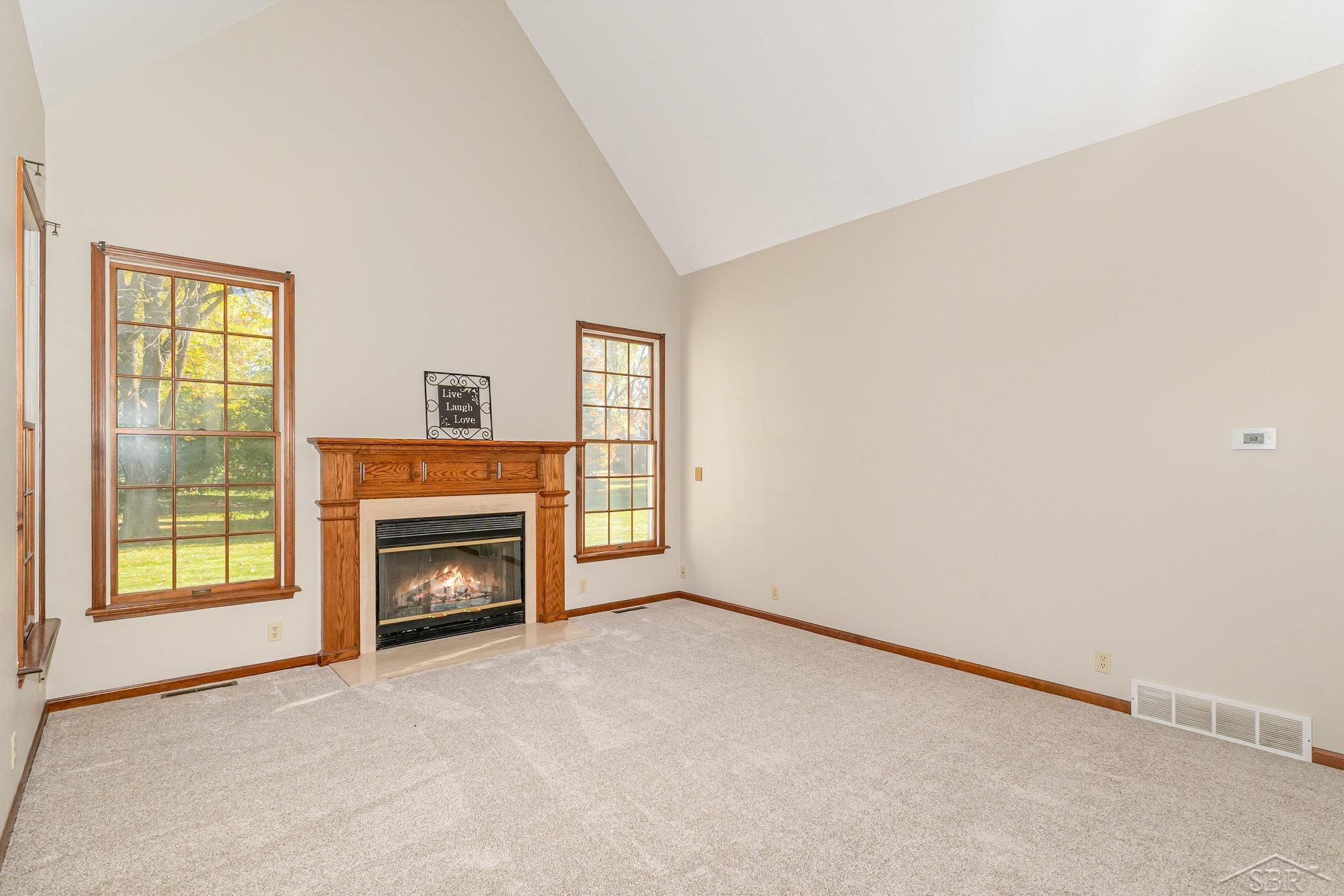 Saginaw Charter Township, Michigan 48603, United States, 4 Bedrooms Bedrooms, ,3 BathroomsBathrooms,Residential,Active,235275