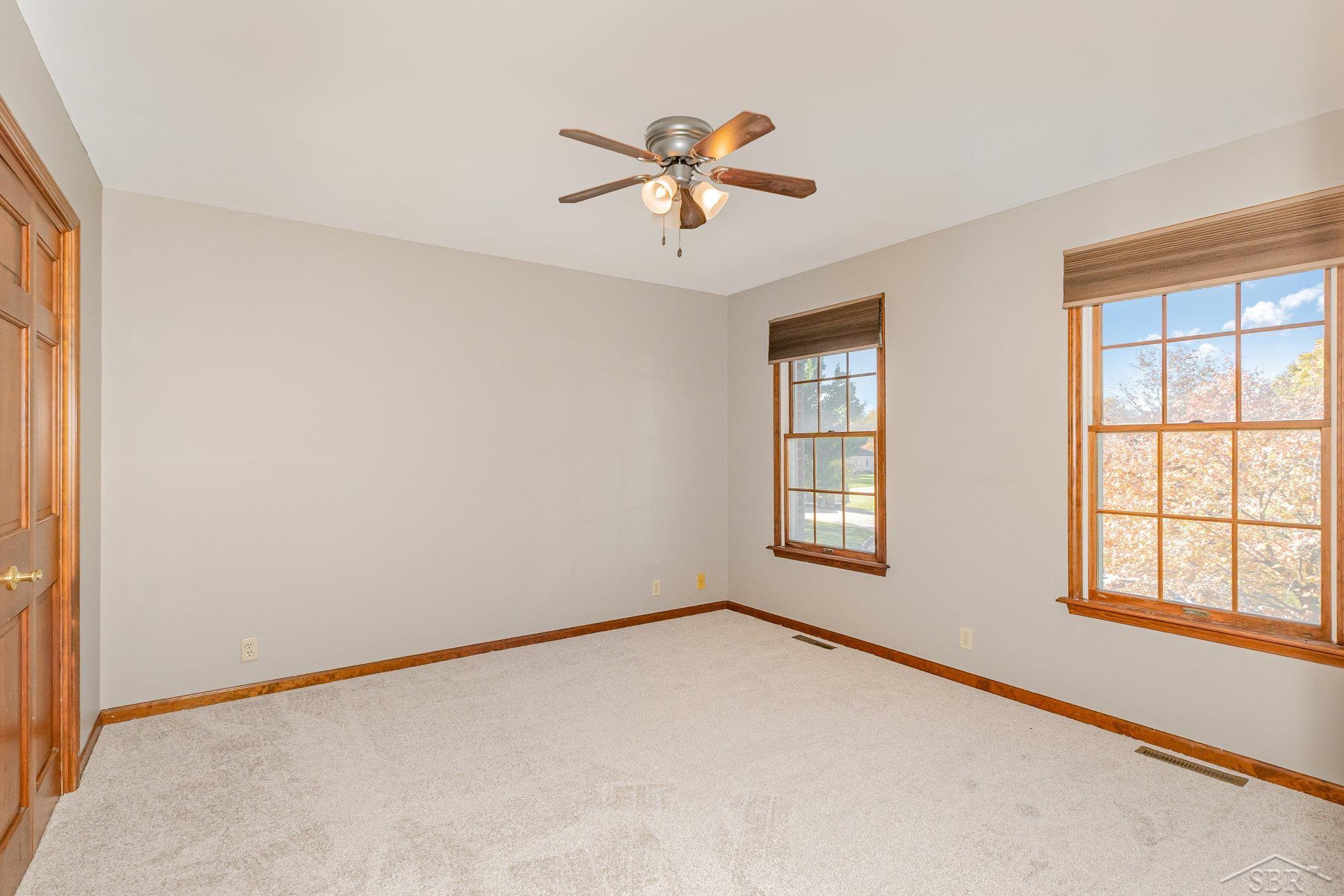 Saginaw Charter Township, Michigan 48603, United States, 4 Bedrooms Bedrooms, ,3 BathroomsBathrooms,Residential,Active,235275