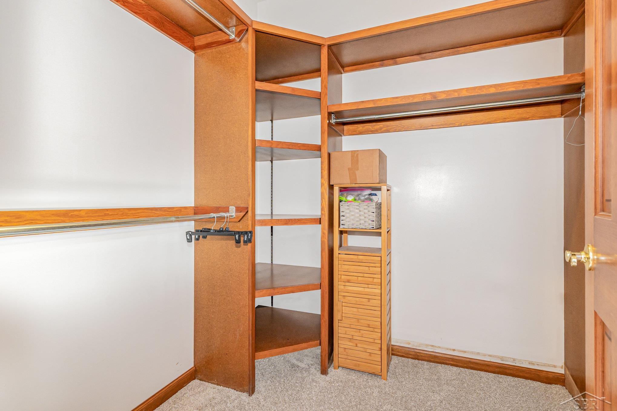 Saginaw Charter Township, Michigan 48603, United States, 4 Bedrooms Bedrooms, ,3 BathroomsBathrooms,Residential,Active,235275