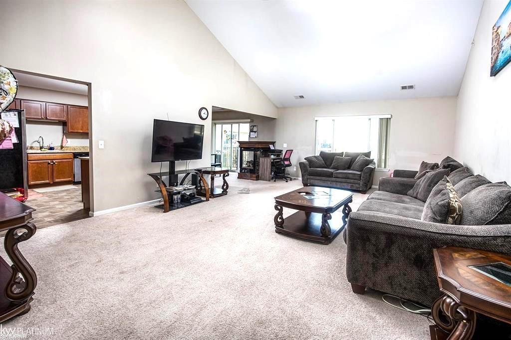 14225 Shadywood Drive
