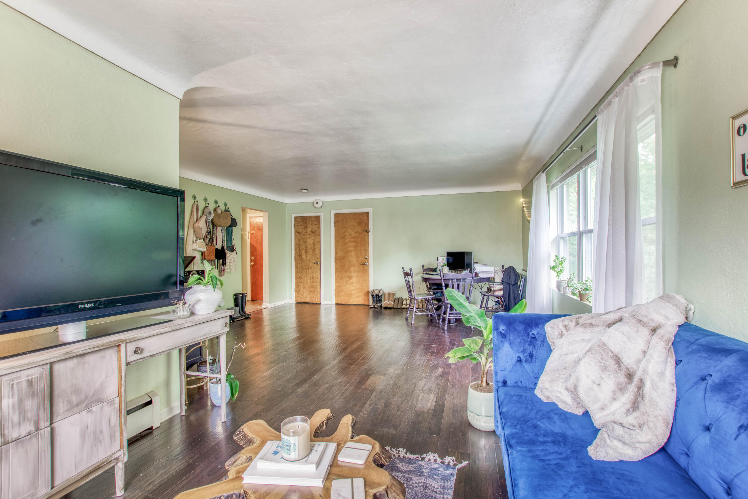 3025 E Main Street