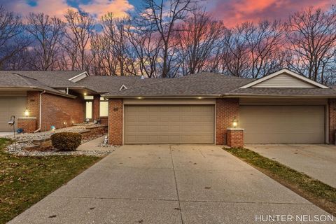Photo of 4357 Idlewood Drive SW, Wyoming City, MI 49519 (MLS # 71026015407)