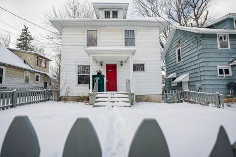 919 Princeton Avenue Lansing City MI 48915