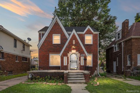 5957 THREE MILE Drive Detroit City MI 48224