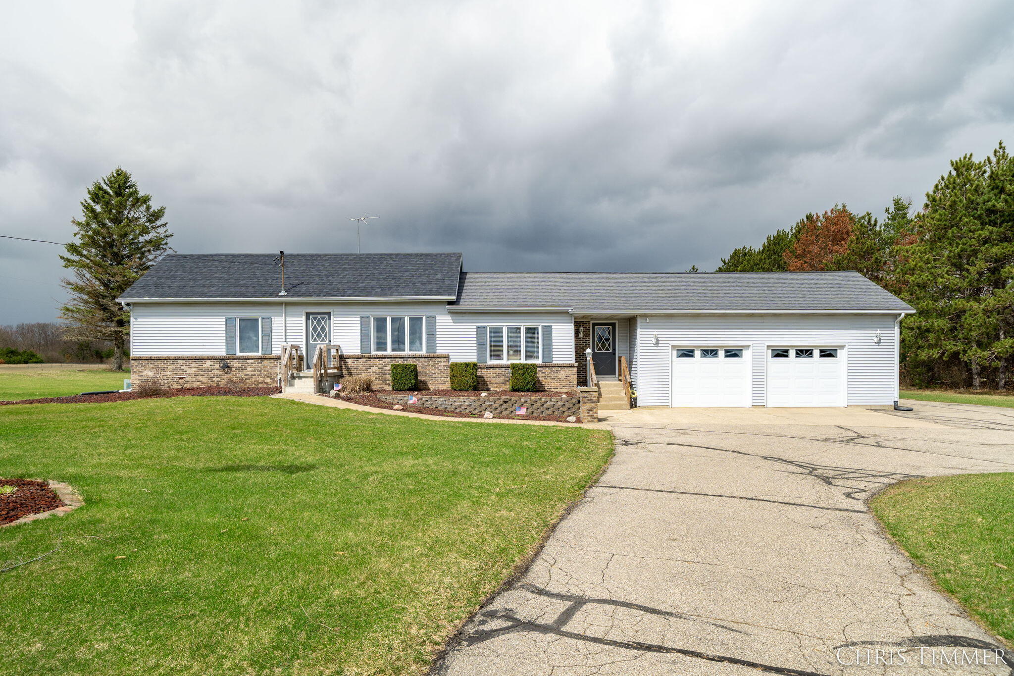 1787 18 Mile Road